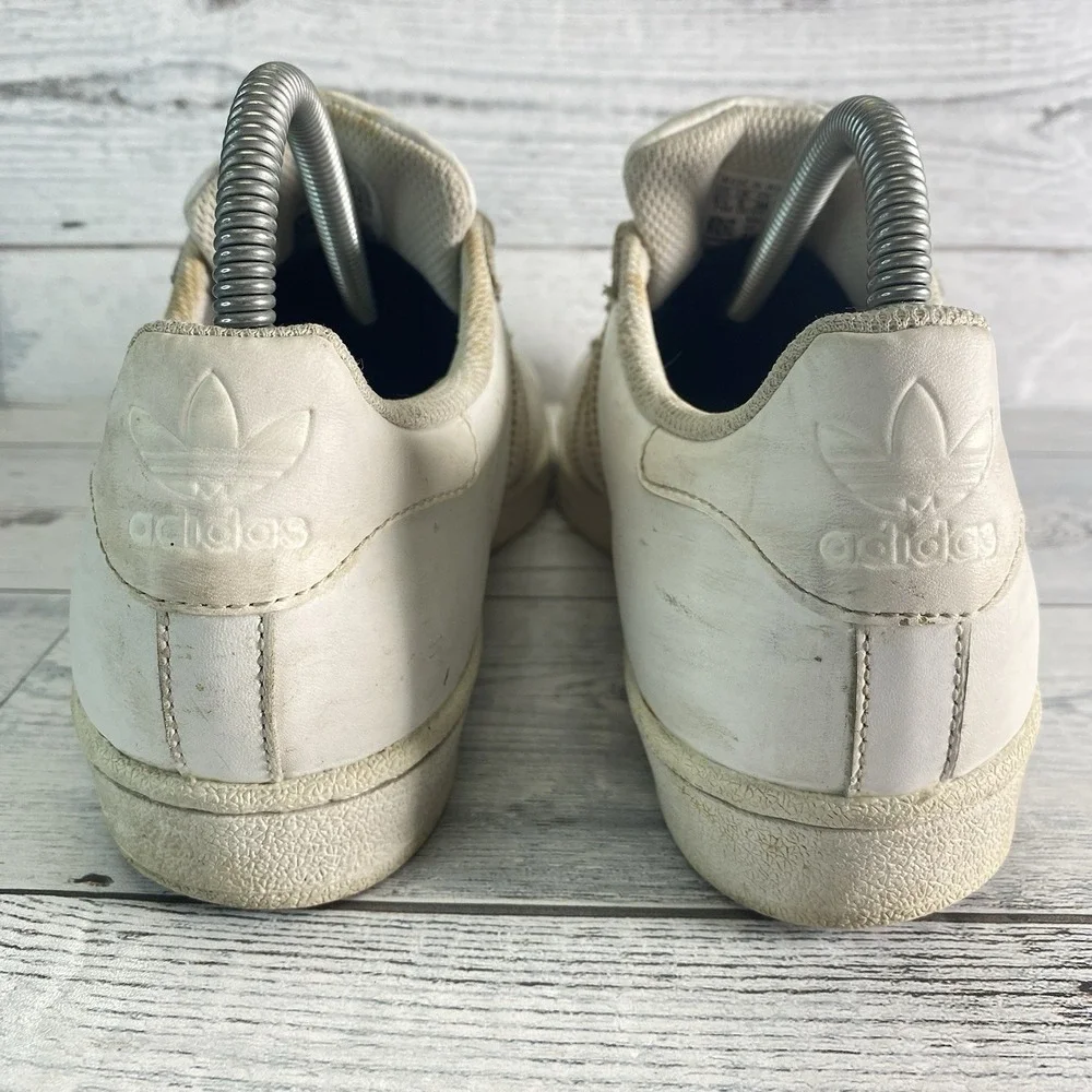 Adidas Superstar Foundation Shoes Mens 5.5 White Casual Walking Sneakers Retro